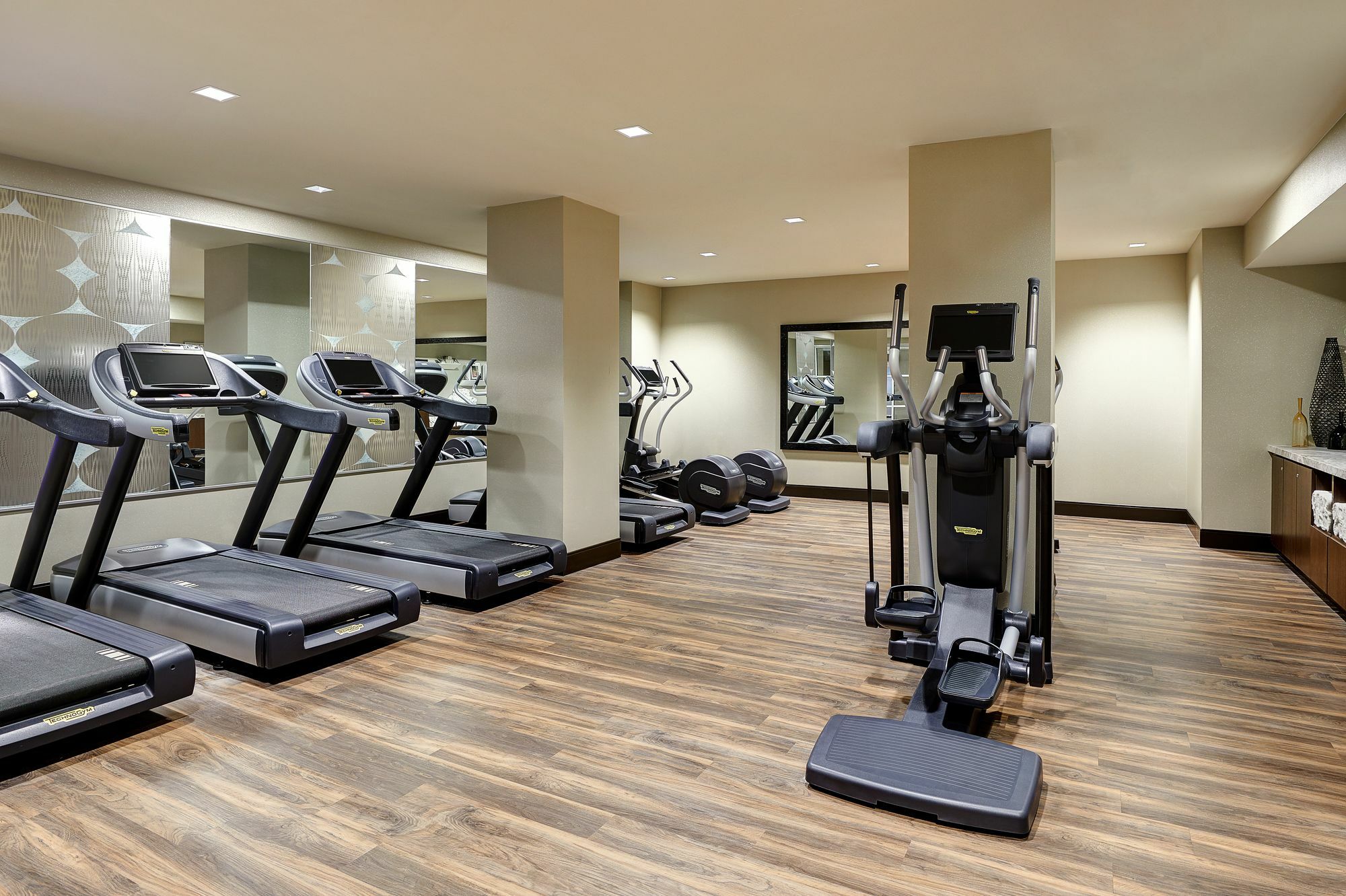 Residence Inn By Marriott Dallas Downtown Exterior foto